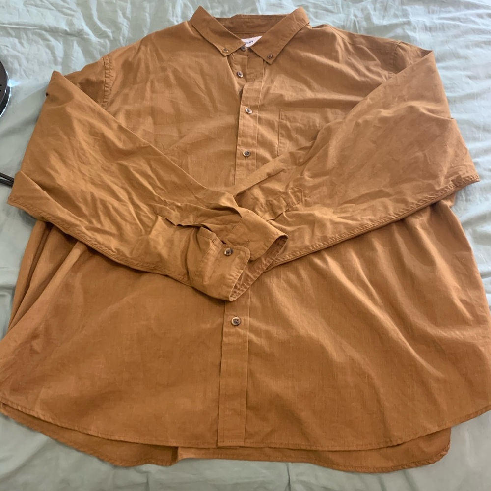 Button down casual/dress shirt